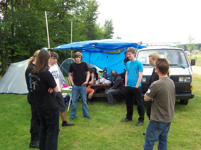 Datei:Kreis des schweigens.JPG